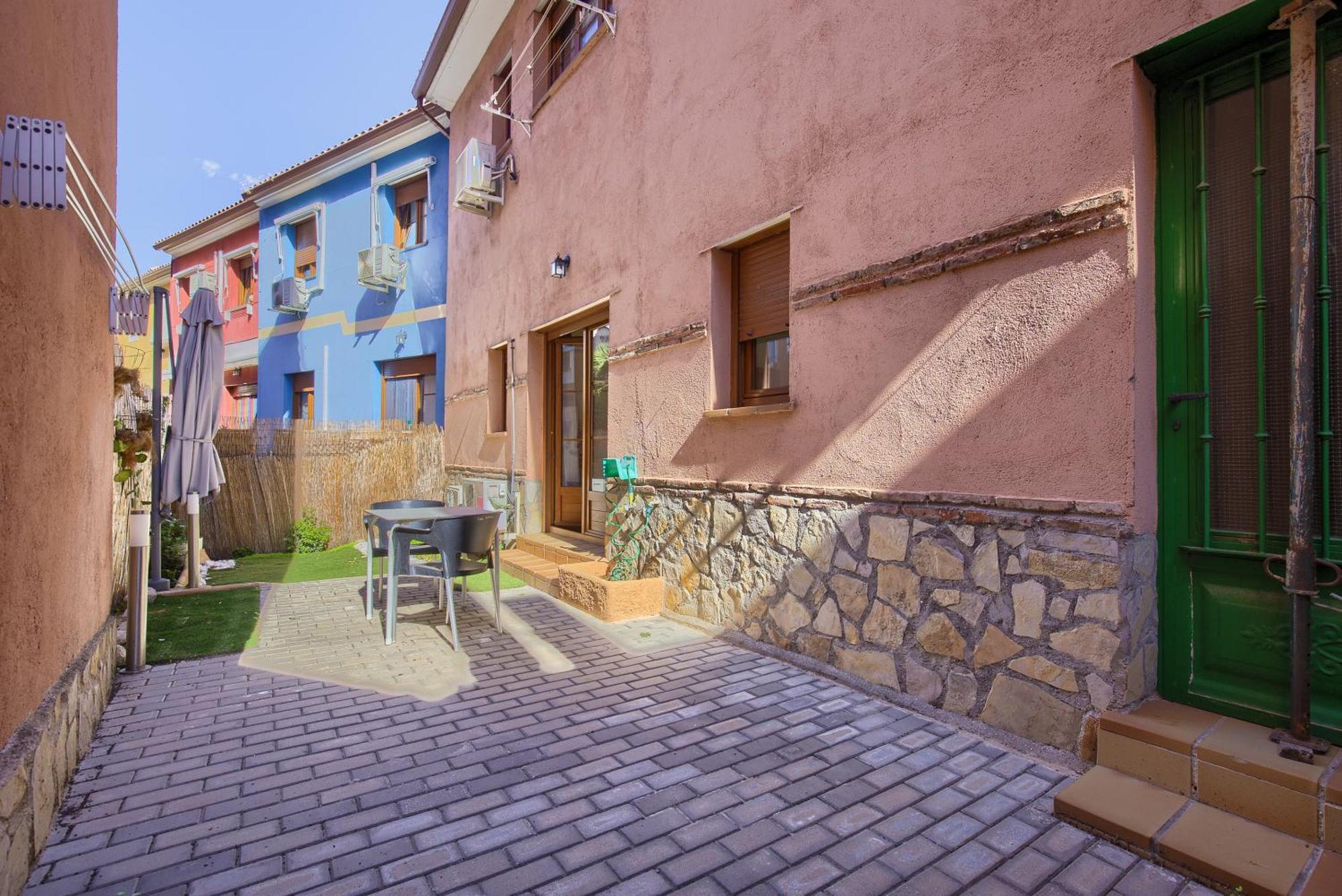 Casona 44 - Apartamento Para 2 Con Wifi, Ac Y Patio Exterior Alcalá de Henares Dış mekan fotoğraf