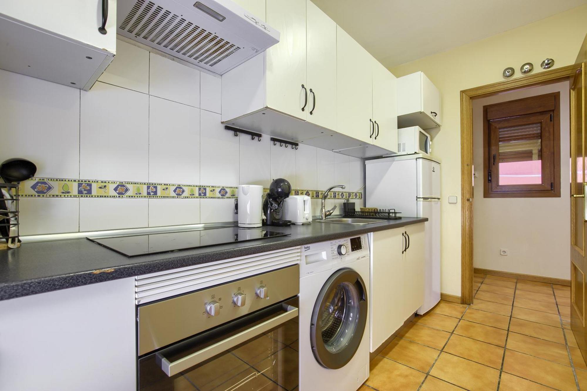Casona 44 - Apartamento Para 2 Con Wifi, Ac Y Patio Exterior Alcalá de Henares Dış mekan fotoğraf